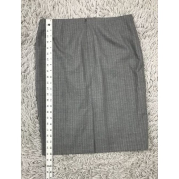 Theory Frieda Pencil Skirt Sz 8 Wool Gray Striped - Picture 7 of 7